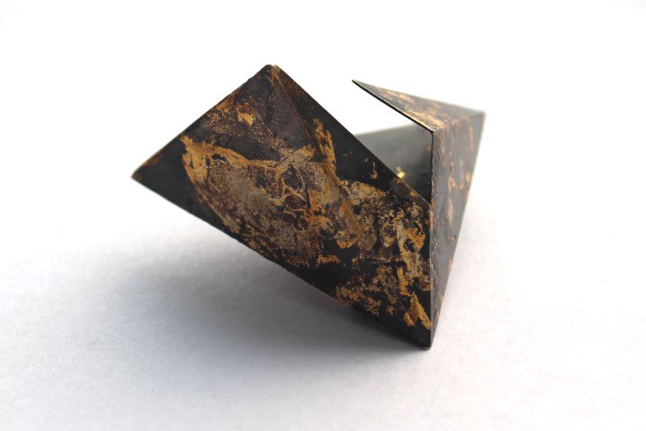 Iris Van Steenwinckel "Metamorphosis"